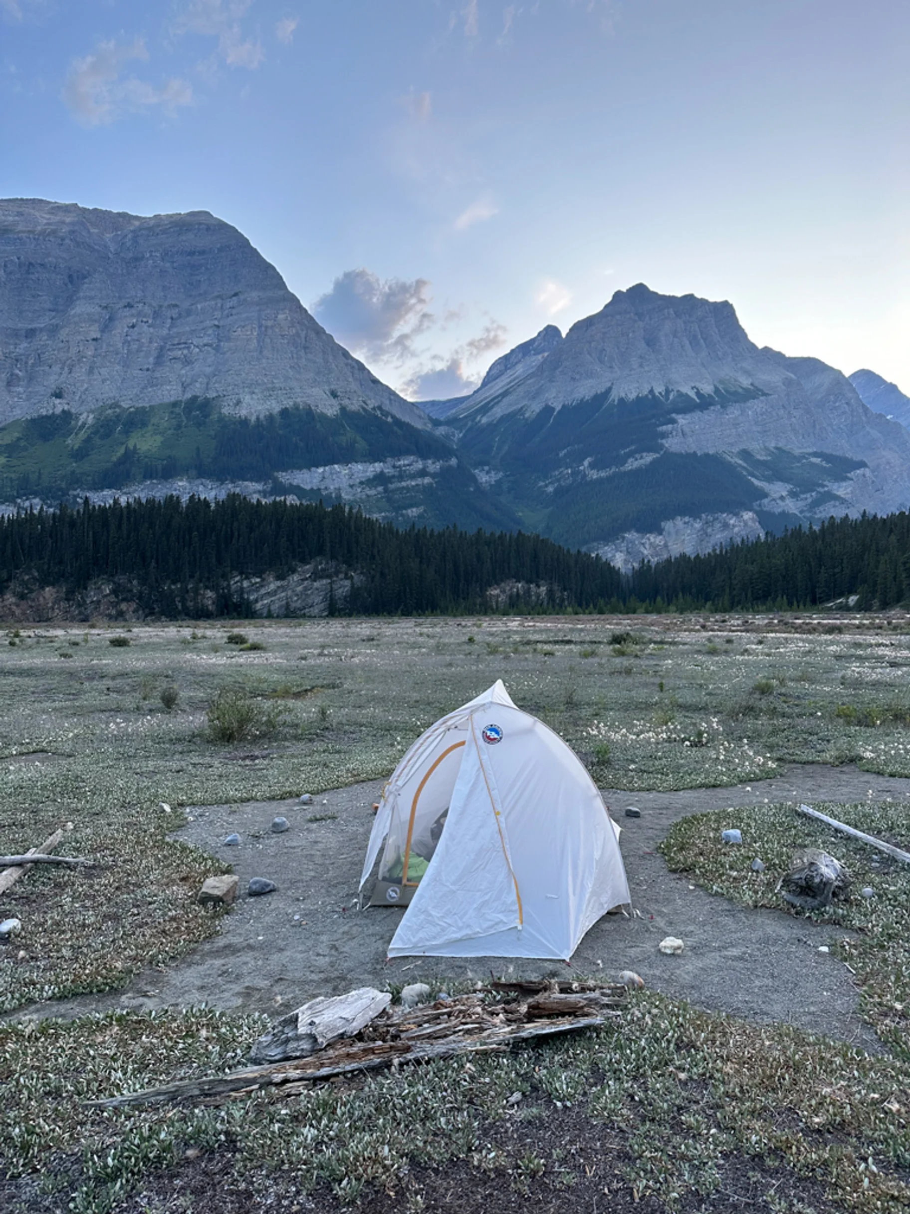 Great Divide Trail Idylicke Stanovani Pred Zacatkem Floodplains