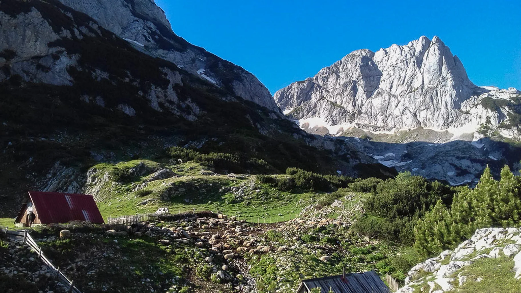32 Durmitor Katun Lokvice