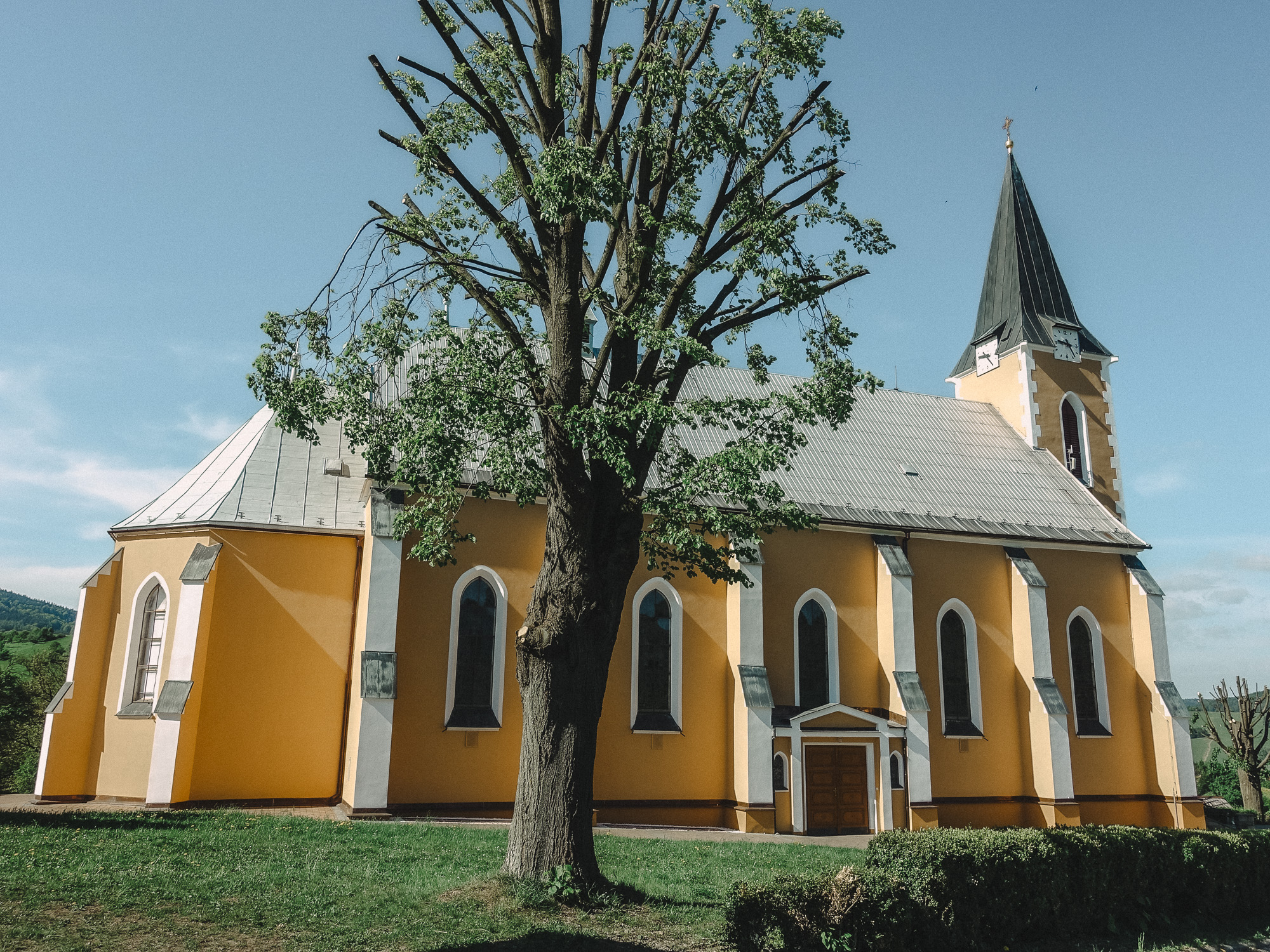 Prechod Bile Karpaty Nalehko 01 21