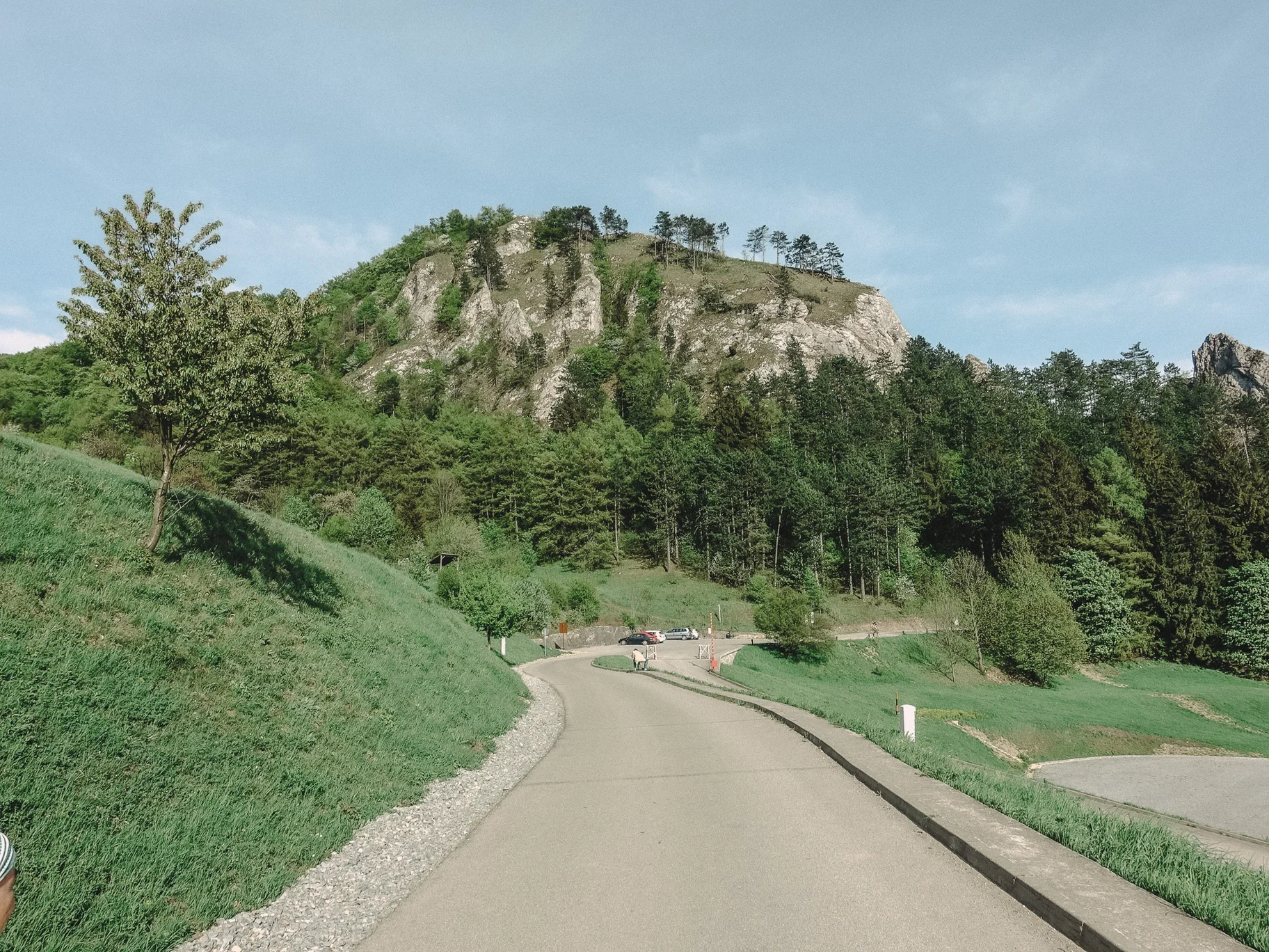 Prechod Bile Karpaty Nalehko 01 18