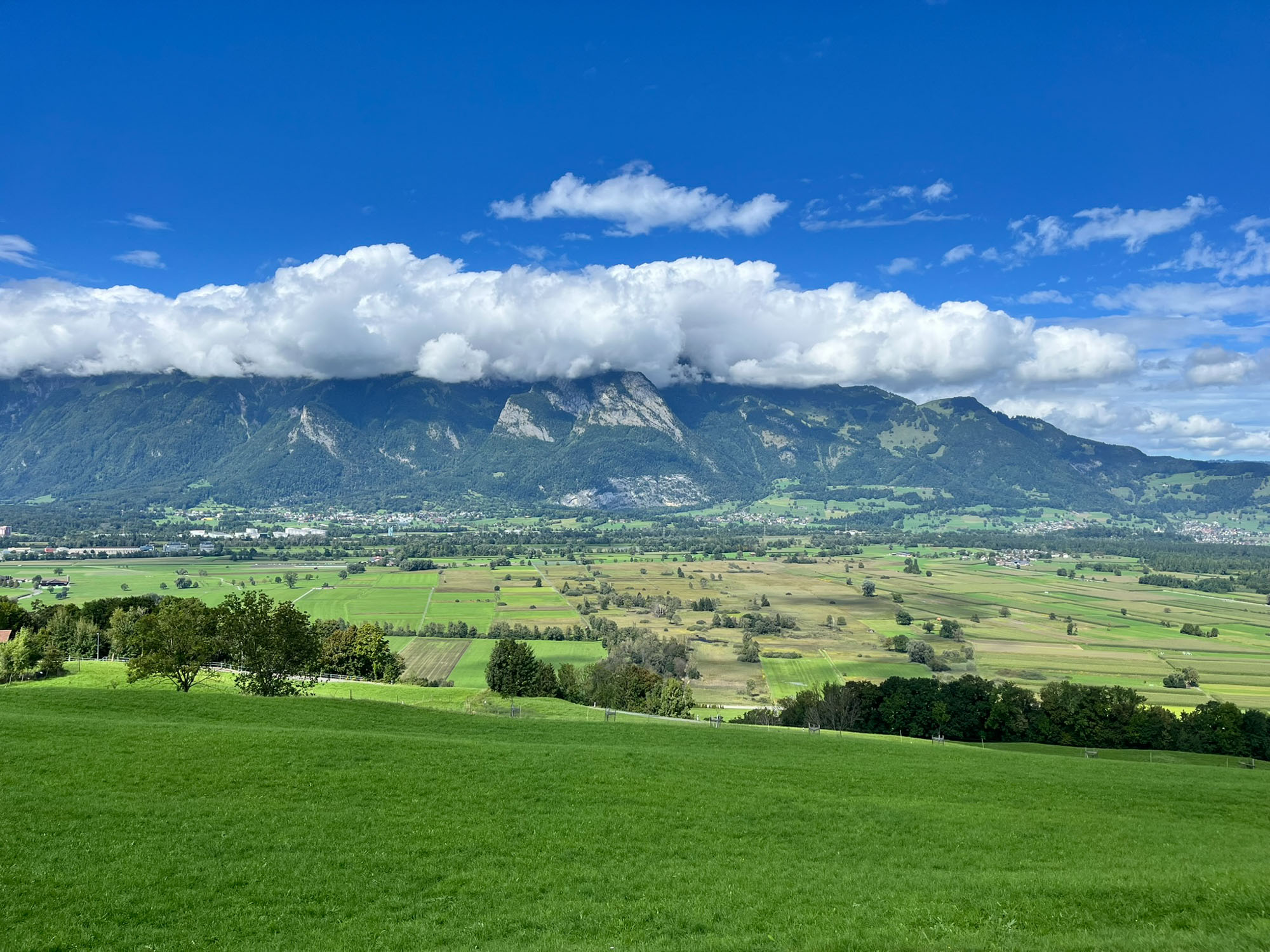 Liechtensteiner Panoramaweg 8