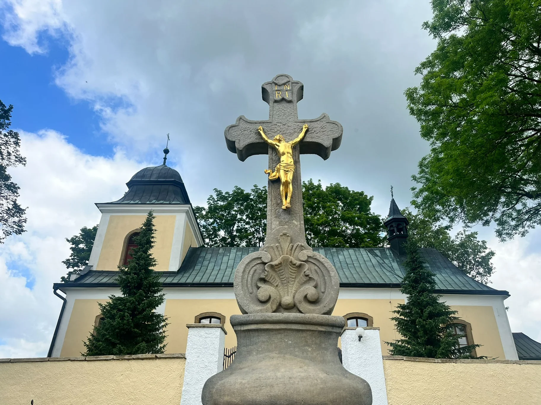 Kamenicky Kostel